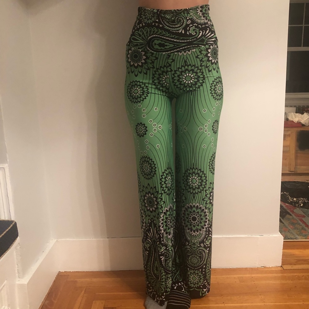 SOLD NWOT Funky Bell Bottom Yoga Pants